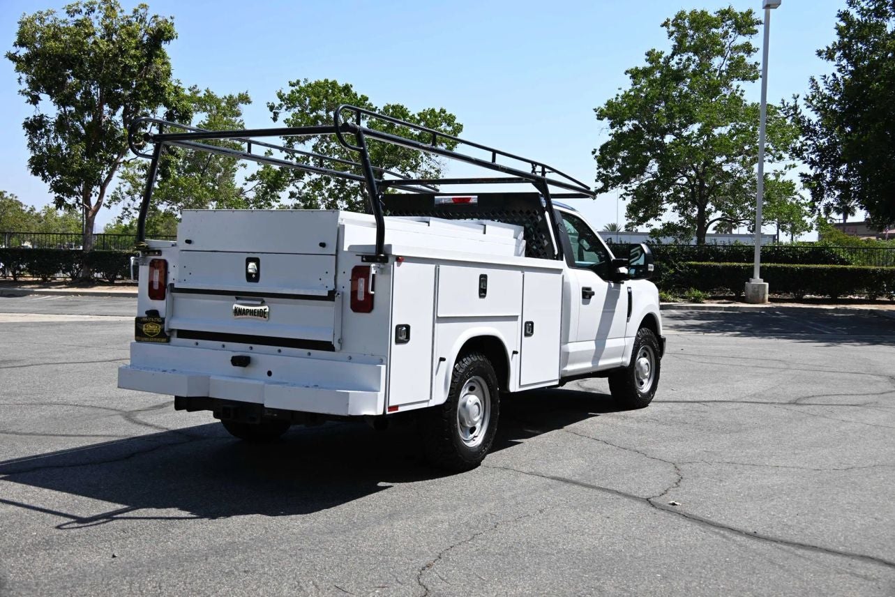2019 Ford F350 Super Duty Regular Cab XL Pickup 2D 8 ft