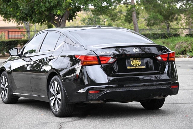 2021 Nissan Altima 2.5 SV