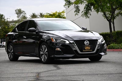 2021 Nissan Altima 2.5 SV