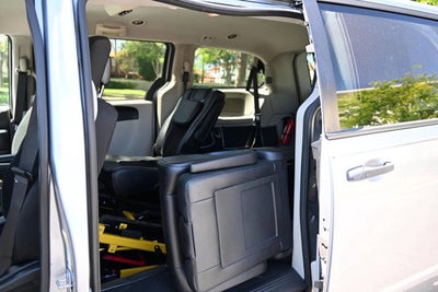 2020 Dodge Grand Caravan SE