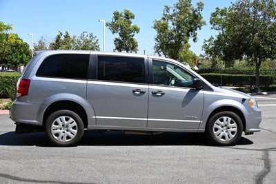 2020 Dodge Grand Caravan SE