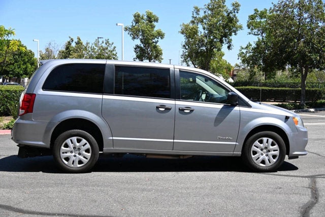 2020 Dodge Grand Caravan SE