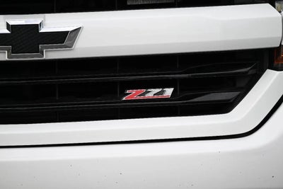 2018 Chevrolet Silverado 1500 Crew Cab Z71 LT Pickup 4D 5 3/4 ft