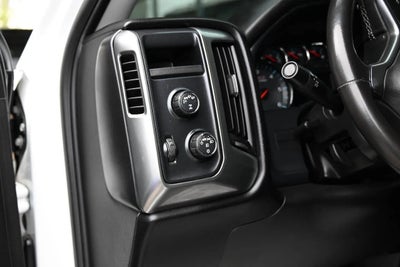 2018 Chevrolet Silverado 1500 Crew Cab Z71 LT Pickup 4D 5 3/4 ft