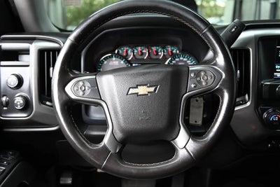 2018 Chevrolet Silverado 1500 Crew Cab Z71 LT Pickup 4D 5 3/4 ft