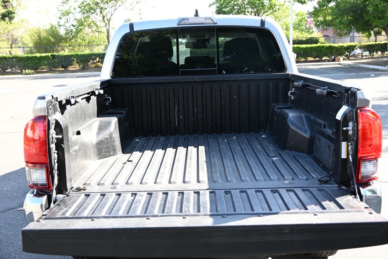 2021 Toyota Tacoma Double Cab SR5 Pickup 4D 5 ft