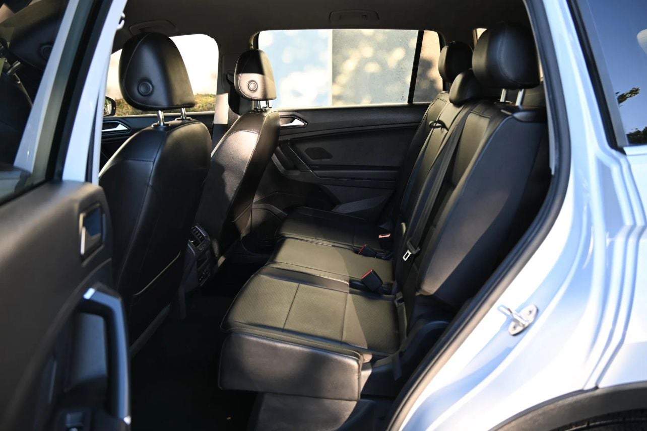 2018 Volkswagen Tiguan 2.0T SE Sport Utility 4D