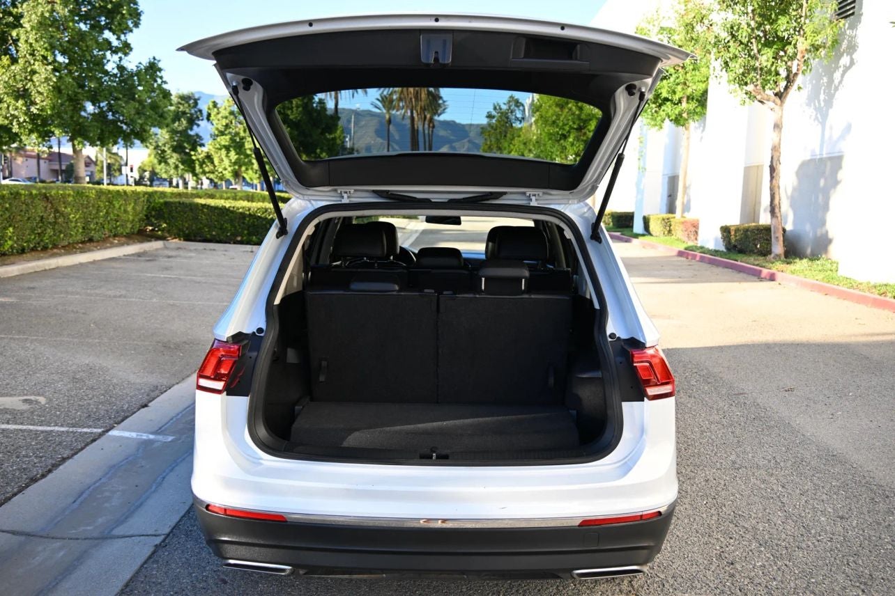 2018 Volkswagen Tiguan 2.0T SE Sport Utility 4D