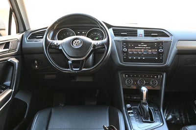 2018 Volkswagen Tiguan 2.0T SE Sport Utility 4D
