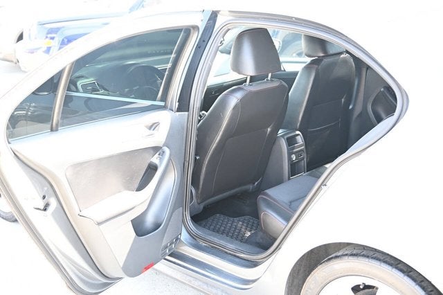 2012 Volkswagen GLI GLI PZEV 4dr Sedan 6M