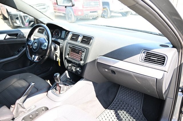 2012 Volkswagen GLI GLI PZEV 4dr Sedan 6M