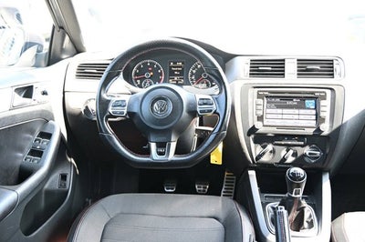 2012 Volkswagen GLI GLI PZEV 4dr Sedan 6M