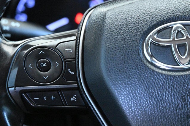 2022 Toyota Camry SE 4dr Sedan
