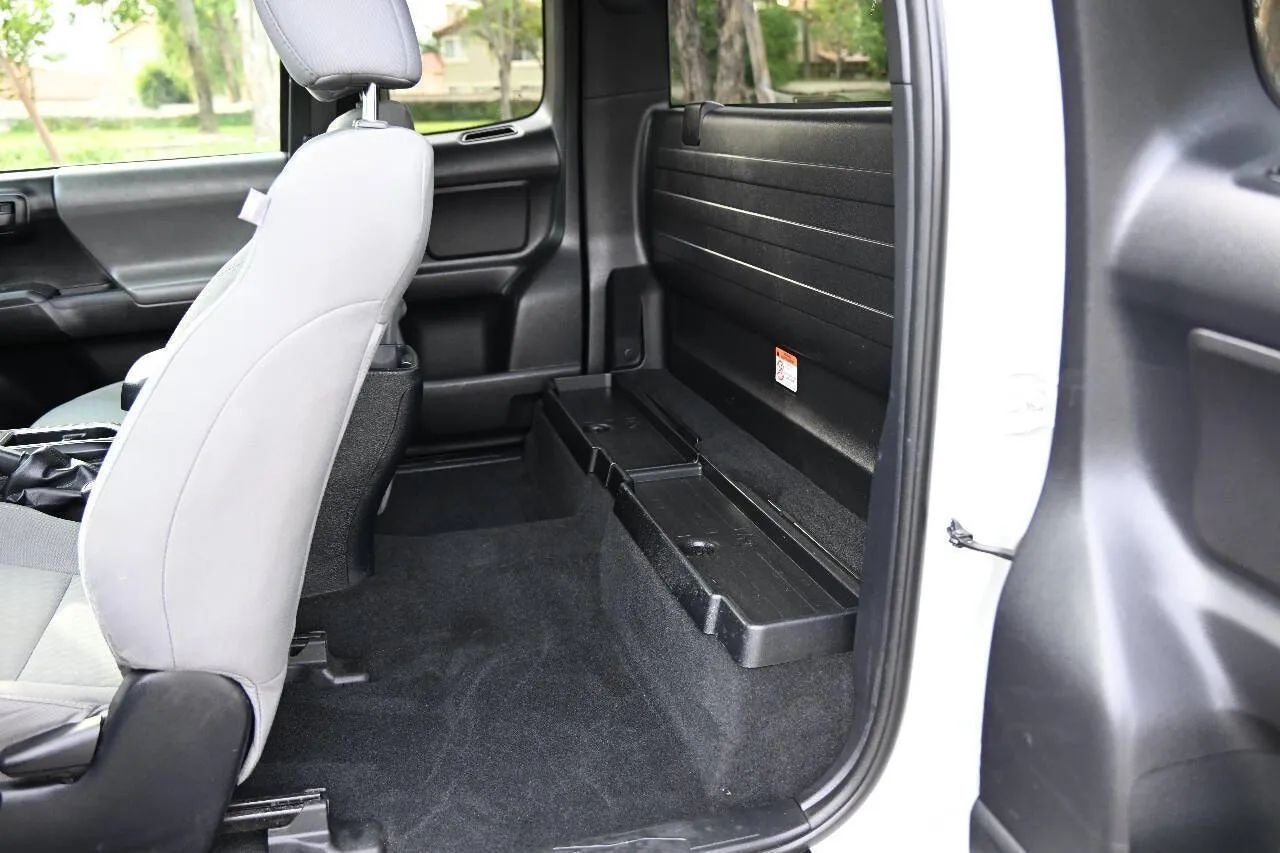 2020 Toyota Tacoma Access Cab SR Pickup 4D 6 ft