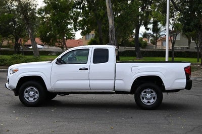 2020 Toyota Tacoma Access Cab SR Pickup 4D 6 ft