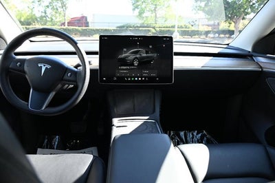 2023 Tesla Model Y Long Range AWD 4dr Crossover