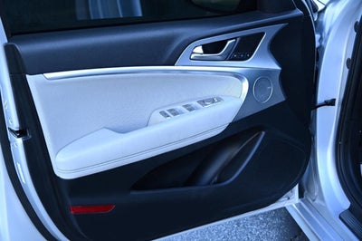 2019 Genesis G70 2.0T Advanced