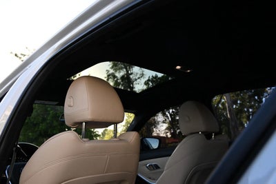 2019 BMW 3 Series 330i Sedan 4D